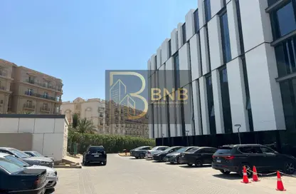Office Space - Studio - 5 Bathrooms for rent in Hyde Park - 5th Settlement Compounds - The 5th Settlement - New Cairo City - Cairo