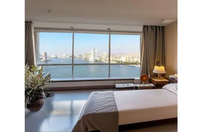 Apartment - 3 Bedrooms - 3 Bathrooms for sale in Nile Corniche St. - Garden City - Cairo