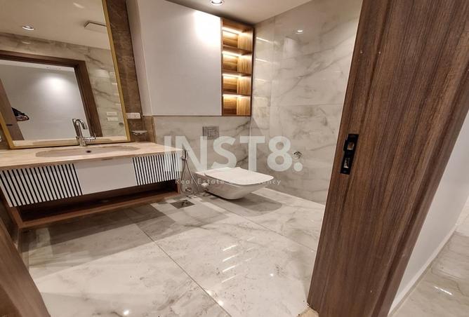 8095467 - Property Image 3