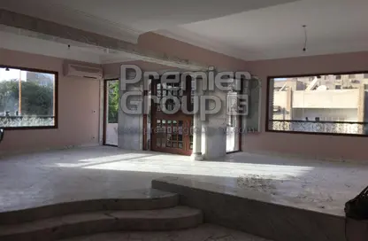 شقة - 3 غرف نوم - 2 حمامات للبيع في شارع 210 - دجلة - حي المعادي - القاهرة شقة - 3 غرف نوم - 2 حمامات للبيع في شارع 210 - دجلة - حي المعادي - القاهرة