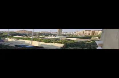 Apartment - 3 Bedrooms - 1 Bathroom for sale in Sheikh Zayed City - Giza