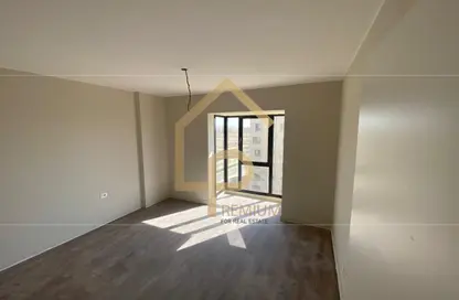 Apartment - 3 Bedrooms - 3 Bathrooms for rent in O West - 6 October Compounds - 6 October City - Giza