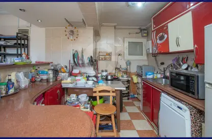 Apartment - 3 Bedrooms - 2 Bathrooms for sale in Mahmoud Al Essawy St. - Sidi Beshr - Hay Awal El Montazah - Alexandria