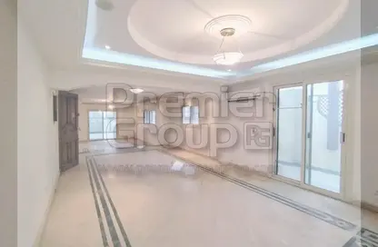 (بنتهاوس  (روف - 3 غرف نوم - 2 حمامات للايجار في شارع 207 - دجلة - حي المعادي - القاهرة
