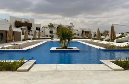 Villa - 5 Bedrooms - 5 Bathrooms for sale in Village West - Sheikh Zayed Compounds - Sheikh Zayed City - Giza