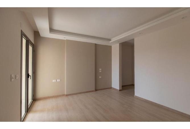 8268576 - Property Image 3