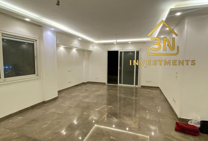 8388865 - Property Image 3