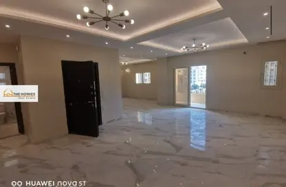شقة - 3 غرف نوم - 2 حمامات للايجار في شارع الجزيرة - المستثمرين الجنوبية - مدينة القاهرة الجديدة - القاهرة