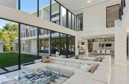 Villa - 5 Bedrooms - 5 Bathrooms for sale in Atrio - Sheikh Zayed Compounds - Sheikh Zayed City - Giza