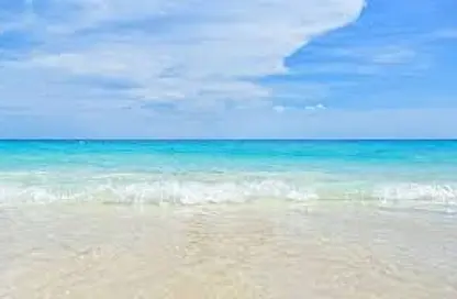 Chalet - 2 Bedrooms - 2 Bathrooms for sale in Mar Bay - Ras Al Hekma - North Coast