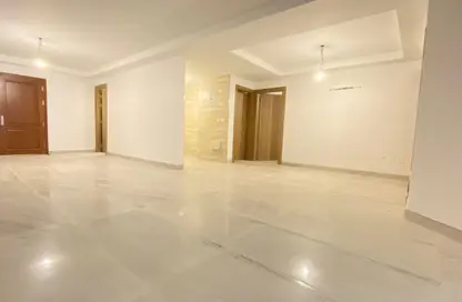 شقة - 3 غرف نوم - 3 حمامات للبيع في سكاي لاين - سموحة - حي شرق - الاسكندرية