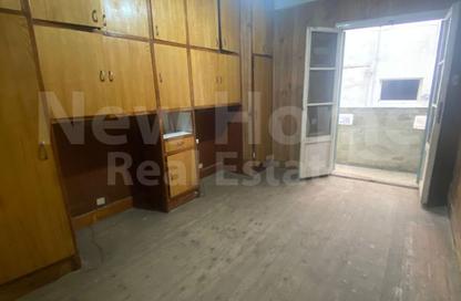 Office Space - Studio - 1 Bathroom for rent in Sidi Gaber St. - Sidi Gaber - Hay Sharq - Alexandria