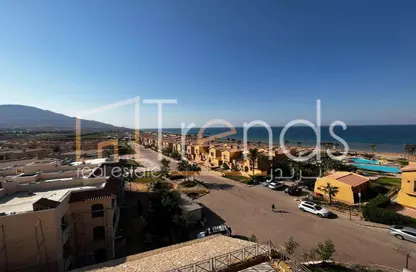 Chalet - 2 Bedrooms - 1 Bathroom for sale in La Vista Topaz - La Vista - Al Ain Al Sokhna - Suez