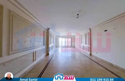 Apartment - 3 Bedrooms - 2 Bathrooms for sale in Saba Basha - Hay Sharq - Alexandria