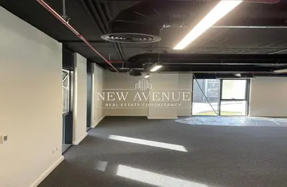 Office Space - Studio - 1 Bathroom for rent in Hyde Park - 5th Settlement Compounds - The 5th Settlement - New Cairo City - Cairo