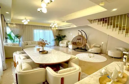 Villa - 5 Bedrooms - 5 Bathrooms for sale in Mountain View Giza Plateau - Ring Road - 6 October City - Giza