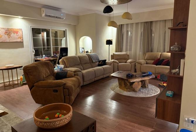 8009348 - Property Image 2