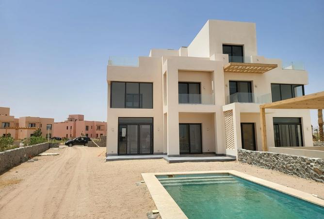 8243596 - Property Main Image