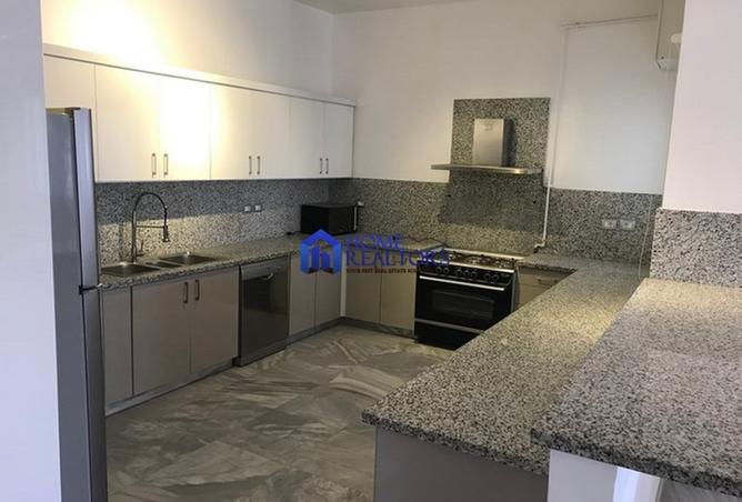 7915958 - Property Image 2