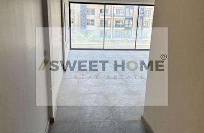 Apartment - 2 Bedrooms - 2 Bathrooms for rent in Lake View Residence - 5th Settlement Compounds - The 5th Settlement - New Cairo City - Cairo