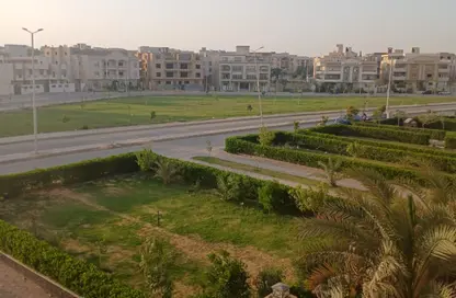 Apartment - 3 Bedrooms - 3 Bathrooms for sale in El Nady District - Shorouk City - Cairo