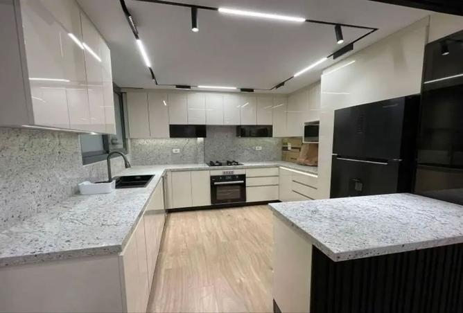 8415940 - Property Image 2