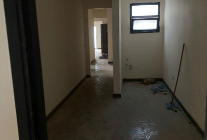 8243762 - Property Image 3