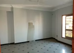 Apartment - 4 Bathrooms for rent in Nagaty Serag St. - 8th Zone - Nasr City - Cairo