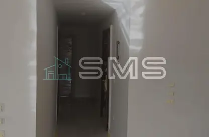 شقة - 3 غرف نوم - 2 حمامات للايجار في شارع الجزيرة - المستثمرين الجنوبية - مدينة القاهرة الجديدة - القاهرة