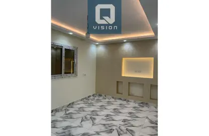 شقة - 2 غرف نوم - 2 حمامات للبيع في الهضبة الوسطي - المقطم - القاهرة