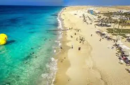 فيلا - 6 غرف نوم - 5 حمامات للبيع في ماونتن فيو راس الحكمة - راس الحكمة - الساحل الشمالي