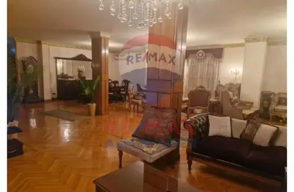 Apartment - 3 Bedrooms - 3 Bathrooms for sale in El Khalifa El Maamoun St. - Roxy - Heliopolis - Masr El Gedida - Cairo