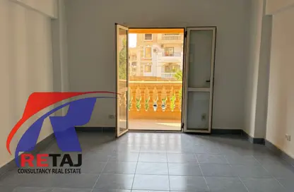 Apartment - 3 Bedrooms - 2 Bathrooms for rent in Durrat Al Qahira - North Investors Area - New Cairo City - Cairo
