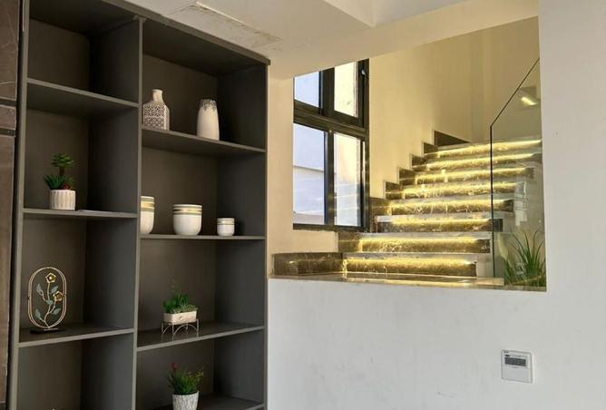 8020943 - Property Image 2