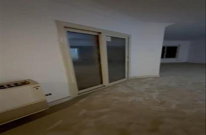 مساحات مكتبية - استوديو - 3 حمامات للايجار في شارع لبنان - المهندسين - الجيزة