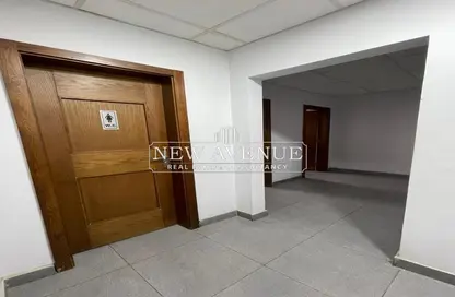 Office Space - Studio - 1 Bathroom for rent in Almaza Square - Almazah - Heliopolis - Masr El Gedida - Cairo