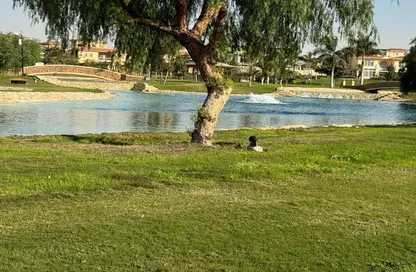 فيلا - 6 غرف نوم - 5 حمامات للبيع في پريڤادو - مدينتي - القاهرة