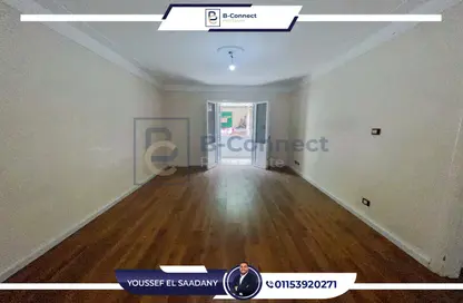 شقة - 2 غرف نوم - 2 حمامات للبيع في كامب شيزار - حي وسط - الاسكندرية