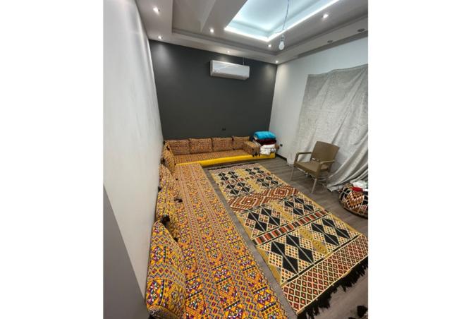 8331929 - Property Image 3