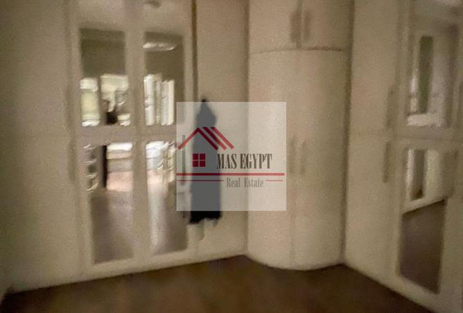 8075959 - Property Image 3