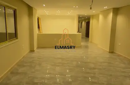 شقة - 3 غرف نوم - 3 حمامات للبيع في شارع ابو المحاسن الشاذلي - العجوزة - الجيزة