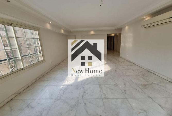 8073998 - Property Image 2