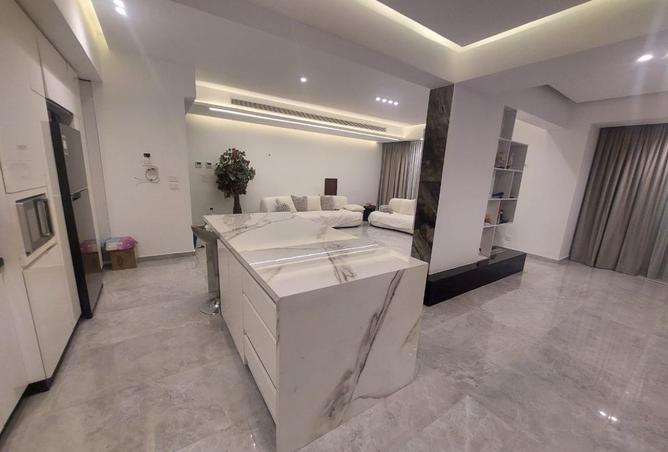 8013997 - Property Image 3
