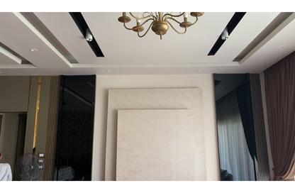 Apartment - 2 Bedrooms - 2 Bathrooms for sale in Lake View Residence - 5th Settlement Compounds - The 5th Settlement - New Cairo City - Cairo