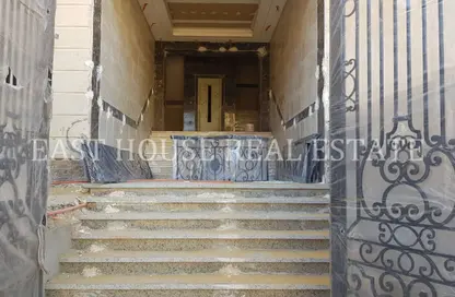 Apartment - 4 Bedrooms - 3 Bathrooms for sale in El Koronfel - The 5th Settlement - New Cairo City - Cairo