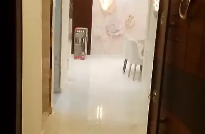 شقة - 3 غرف نوم - 3 حمامات للبيع في شارع شهاب - المهندسين - الجيزة