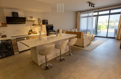 Villa - 4 Bedrooms - 4 Bathrooms for sale in Scenes - Mostakbal City Compounds - Mostakbal City - Future City - Cairo