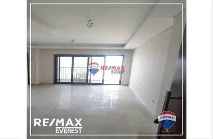 Apartment - 2 Bedrooms - 2 Bathrooms for sale in Park Side Residence - Zed Towers - Sheikh Zayed Compounds - Sheikh Zayed City - Giza
