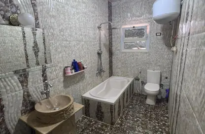 Apartment - 3 Bedrooms - 2 Bathrooms for sale in Belbeis Road   Road 10 - 3rd District - Obour City - Qalyubia