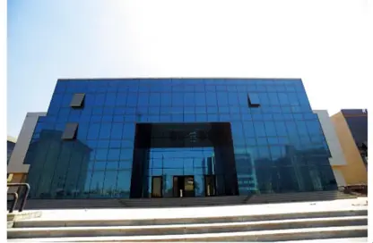 Whole Building - Studio - 7+ Bathrooms for sale in Bank Center Street - South Teseen St. - The 5th Settlement - New Cairo City - Cairo